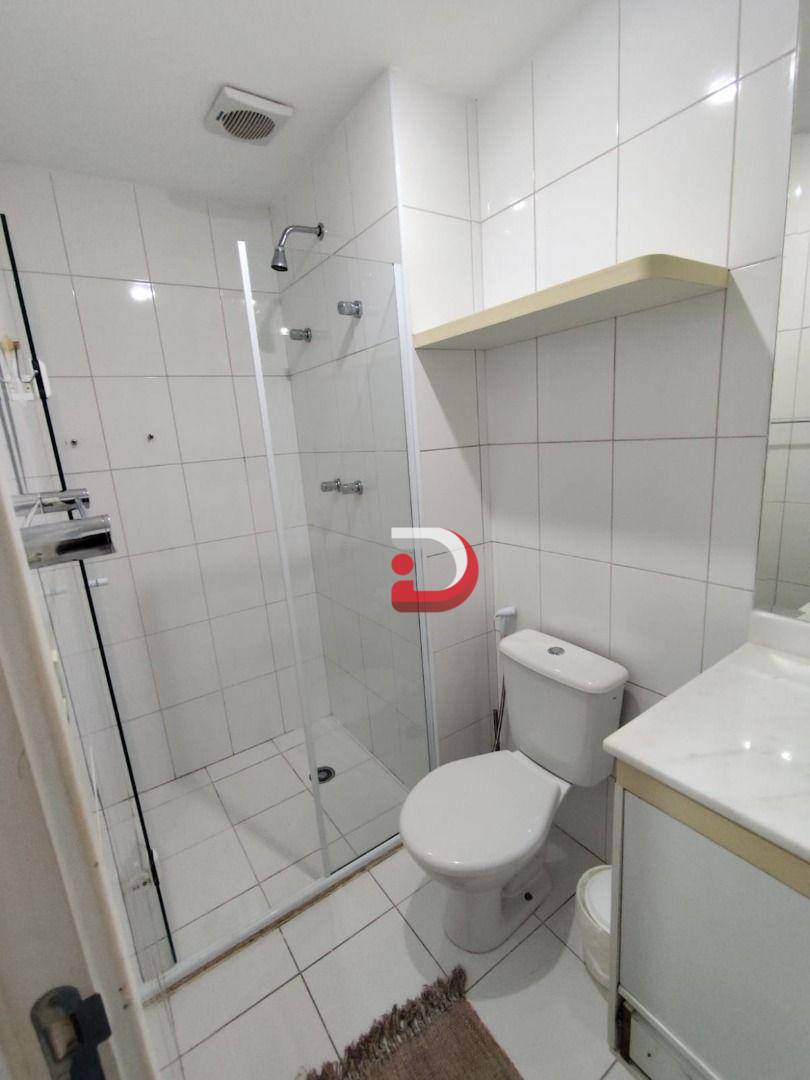 Apartamento à venda com 2 quartos, 70m² - Foto 19