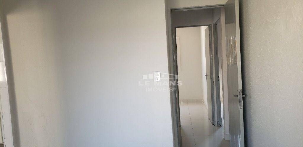 Casa à venda com 3 quartos, 170m² - Foto 9