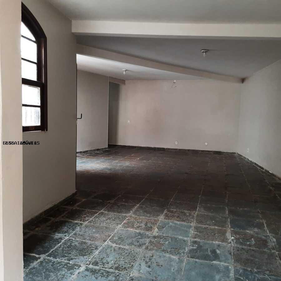 Casa à venda com 3 quartos, 467m² - Foto 9