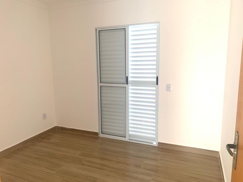 Apartamento à venda com 2 quartos, 38m² - Foto 6