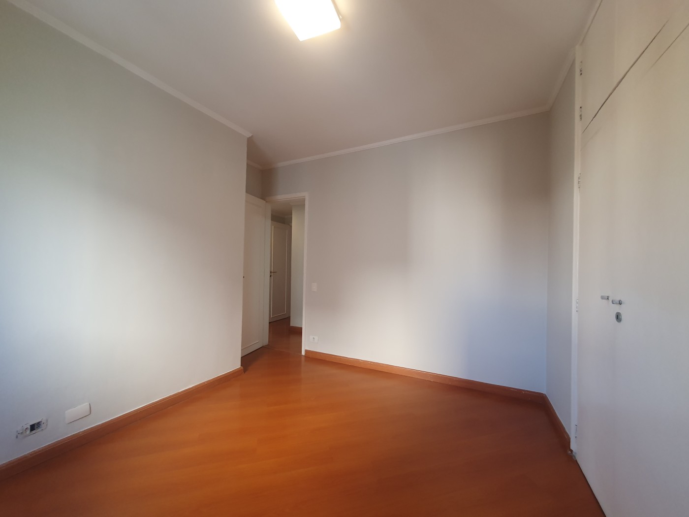 Apartamento para alugar com 3 quartos, 110m² - Foto 39