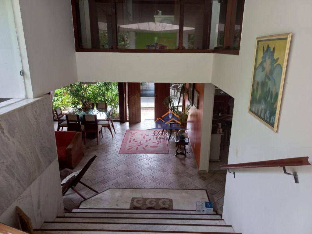 Casa à venda com 5 quartos, 169m² - Foto 7