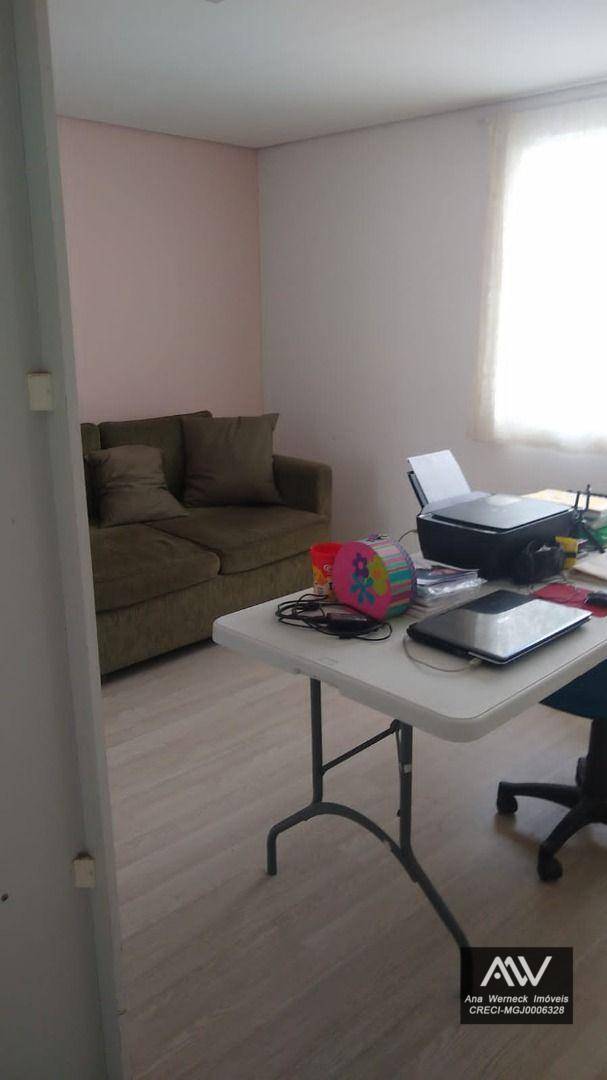 Casa à venda com 5 quartos, 168m² - Foto 20