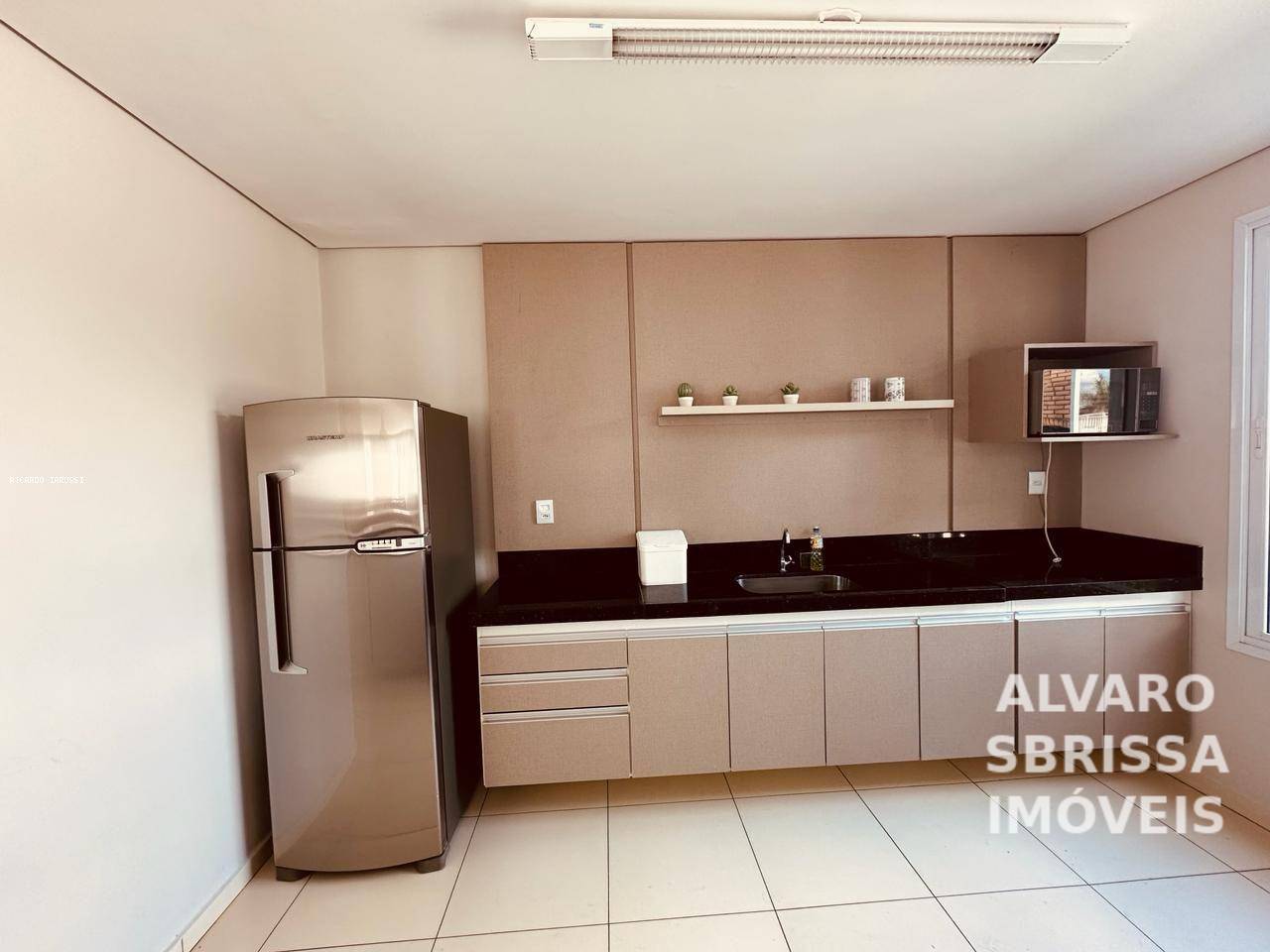 Apartamento à venda com 2 quartos, 65m² - Foto 37