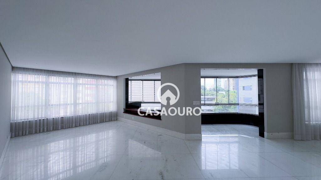 Apartamento à venda com 4 quartos, 280m² - Foto 1
