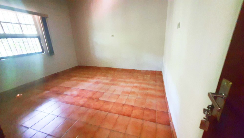 Fazenda à venda com 2 quartos, 881m² - Foto 18