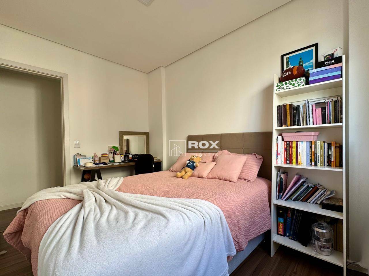 Apartamento à venda com 3 quartos, 77m² - Foto 18