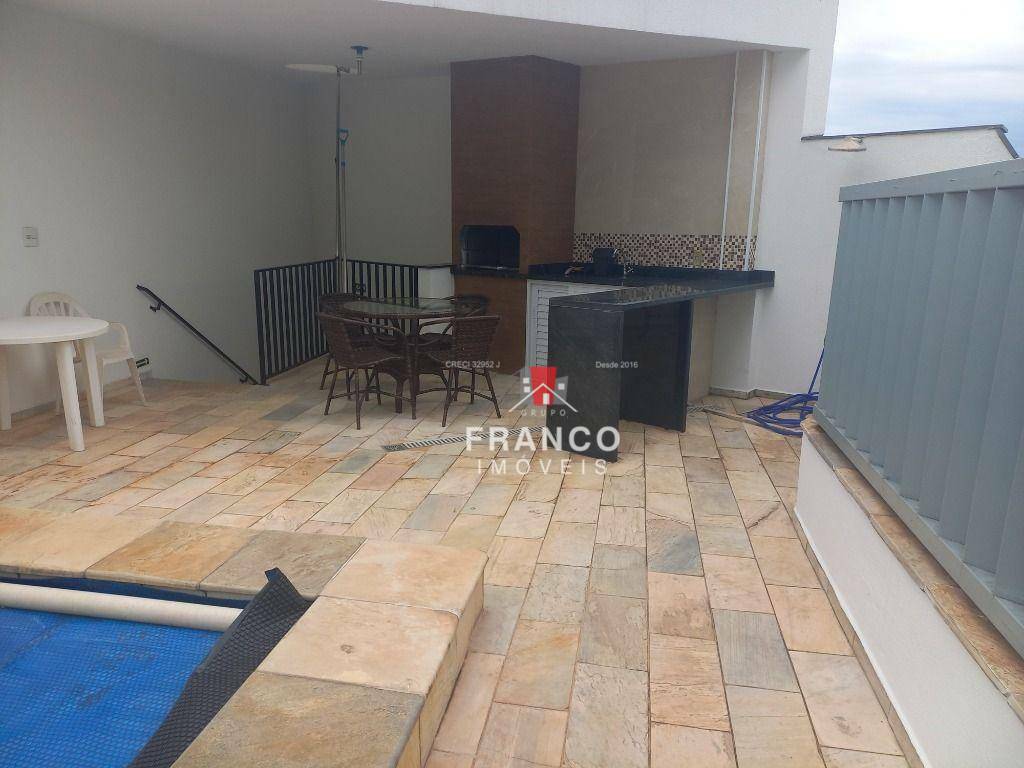 Apartamento para alugar com 2 quartos, 75m² - Foto 22