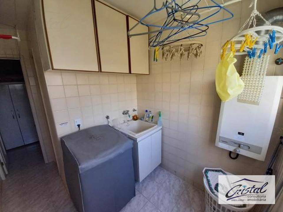 Apartamento à venda com 3 quartos, 107m² - Foto 32