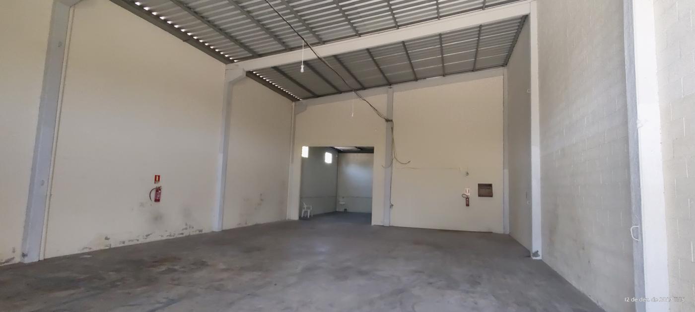 Depósito-Galpão-Armazém para alugar, 300m² - Foto 4