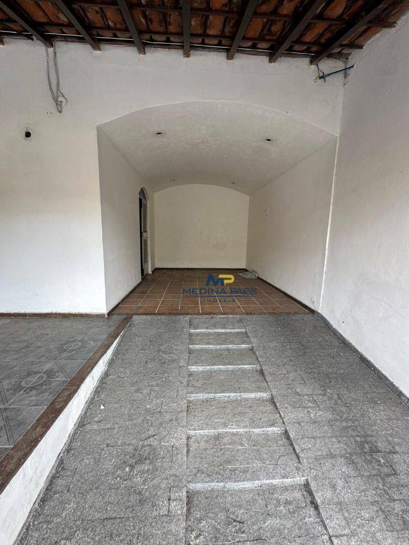 Casa à venda com 2 quartos, 100M2 - Foto 2