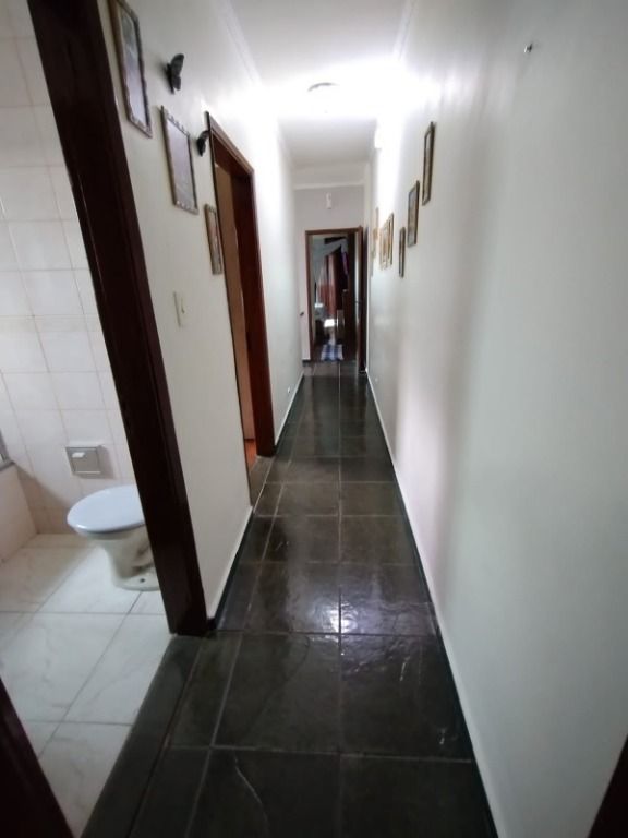 Sobrado à venda com 3 quartos, 220m² - Foto 23