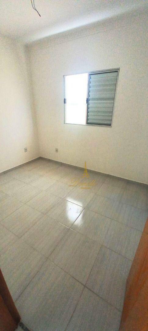 Casa à venda com 2 quartos, 43m² - Foto 18