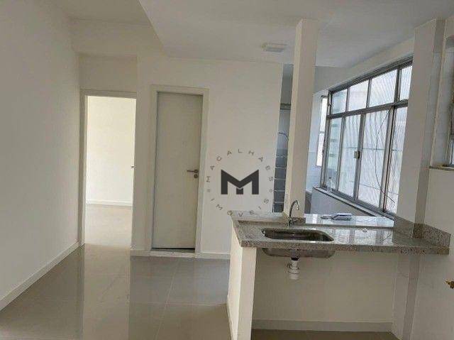 Apartamento à venda com 2 quartos, 56m² - Foto 4