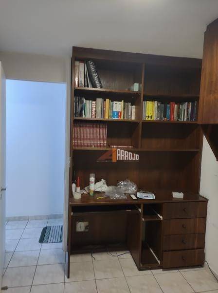 Apartamento à venda com 2 quartos, 45m² - Foto 16