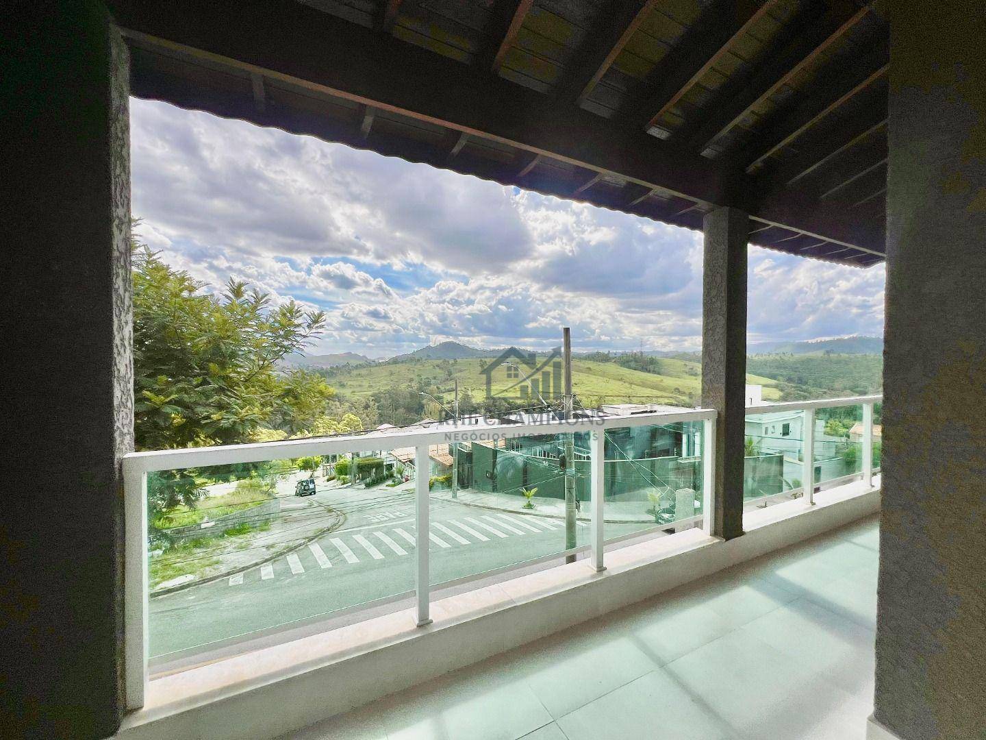 Casa, 3 quartos, 318 m² - Foto 2