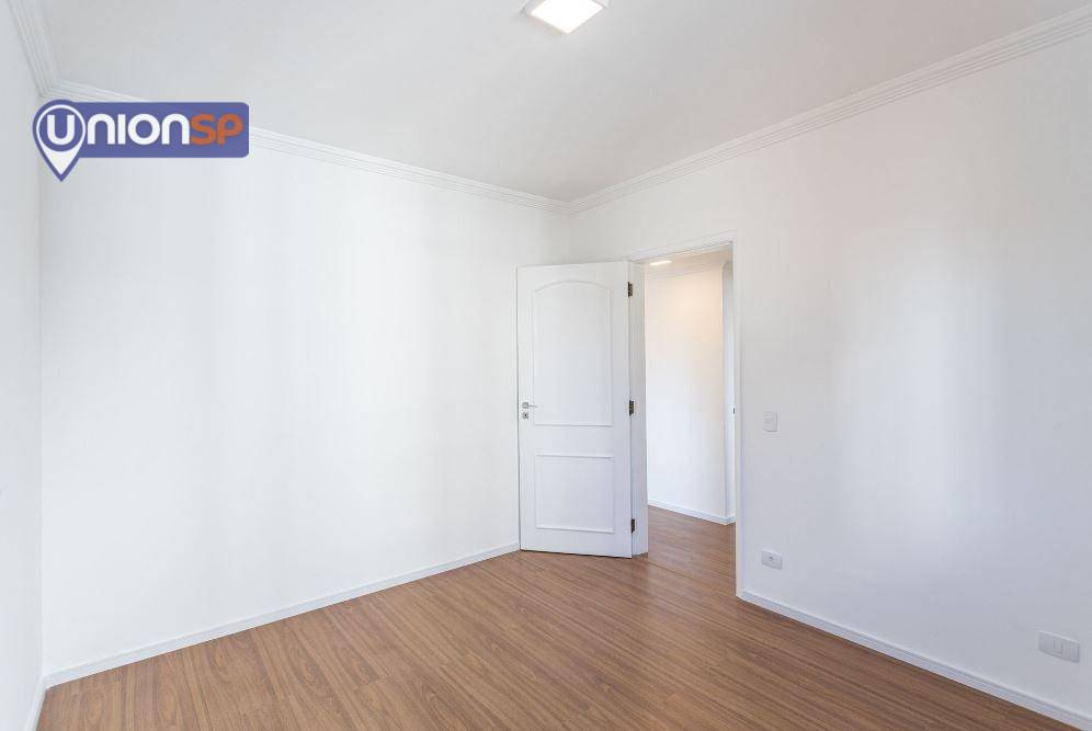 Apartamento à venda com 2 quartos, 72m² - Foto 11