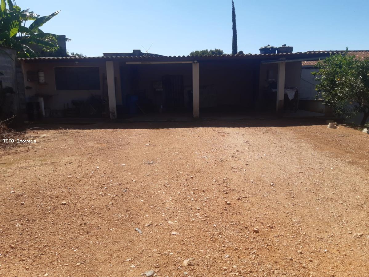Sítio à venda com 2 quartos, 1000m² - Foto 15