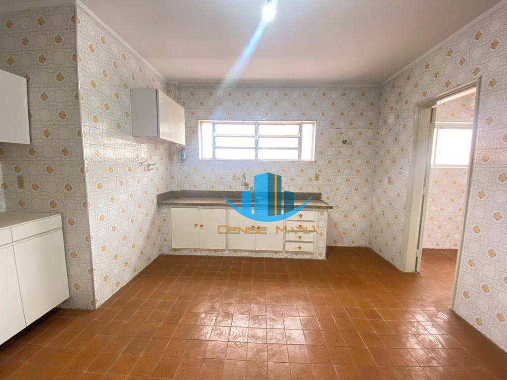 Apartamento à venda com 3 quartos, 140m² - Foto 20