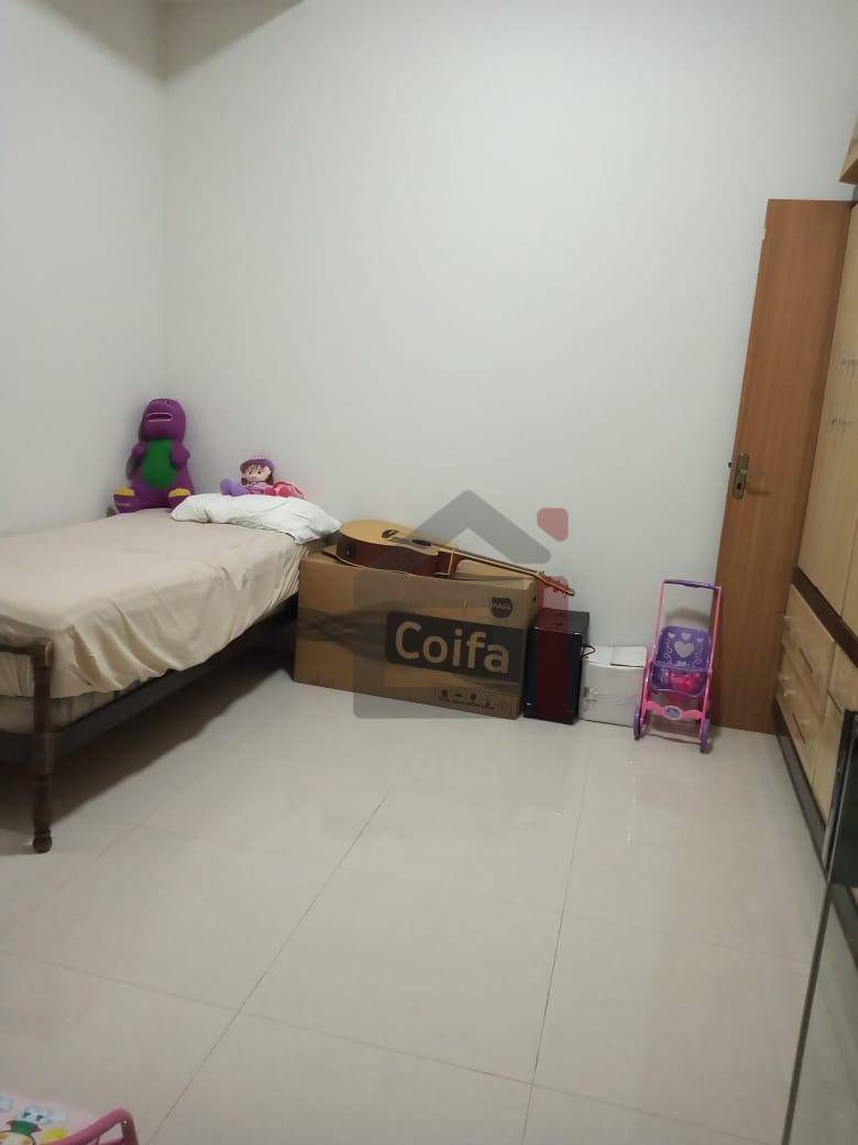 Casa à venda com 3 quartos, 300M2 - Foto 7