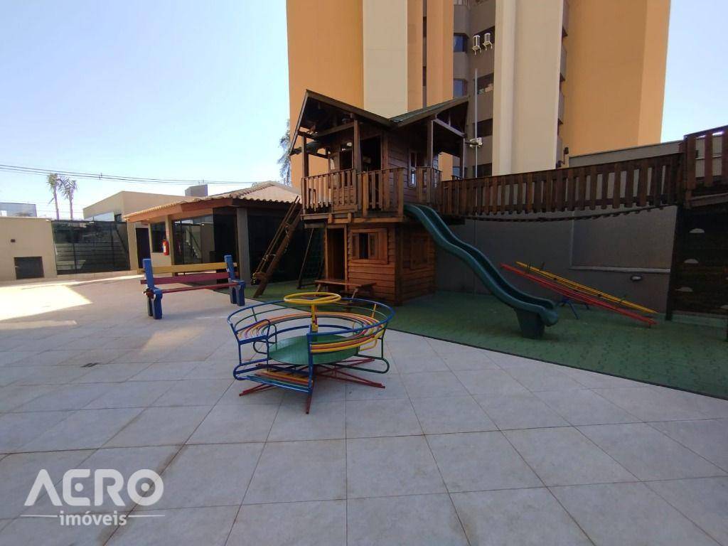 Apartamento para alugar com 3 quartos, 280m² - Foto 10