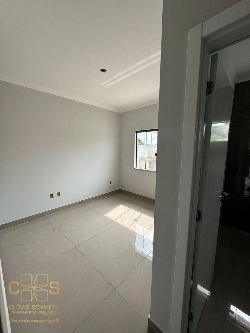 Casa à venda com 3 quartos, 72m² - Foto 7