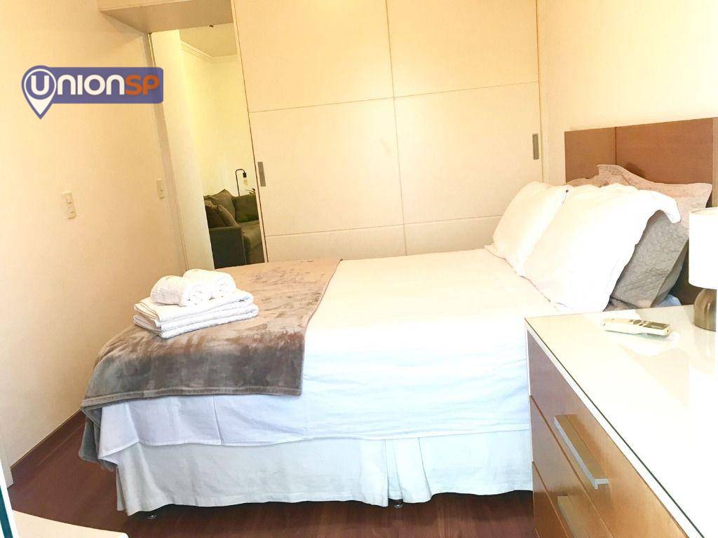 Apartamento à venda com 1 quarto, 40m² - Foto 3