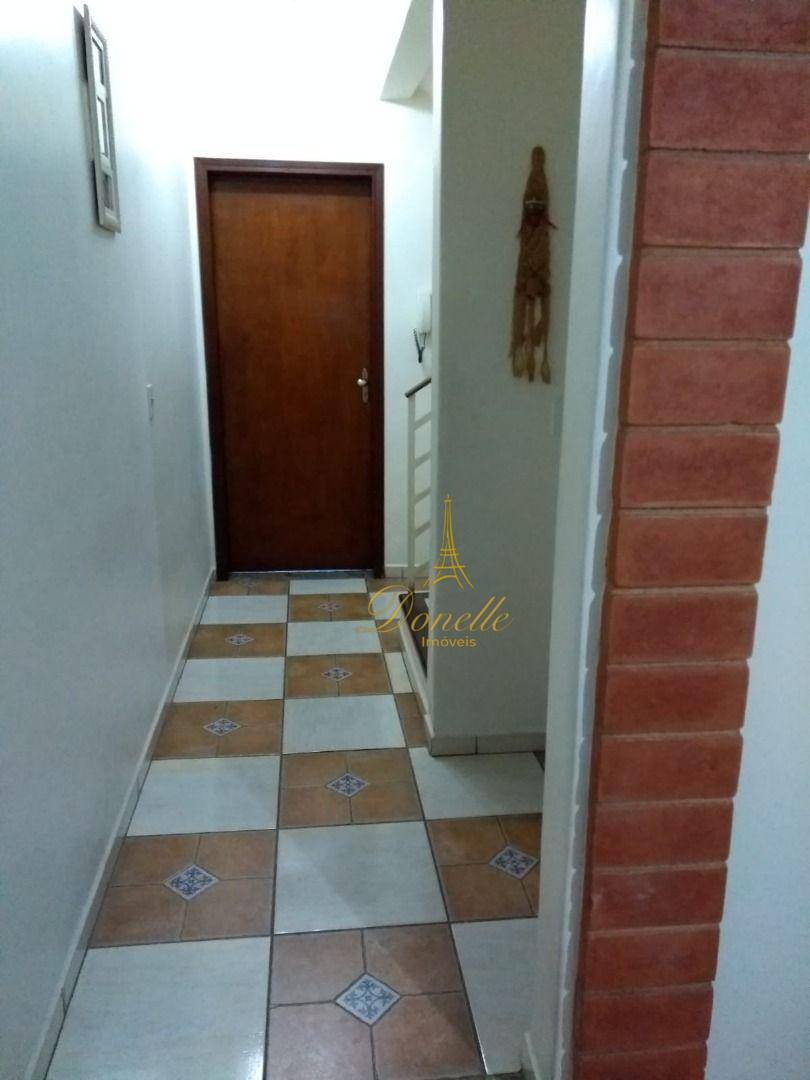 Casa à venda com 3 quartos, 200m² - Foto 25