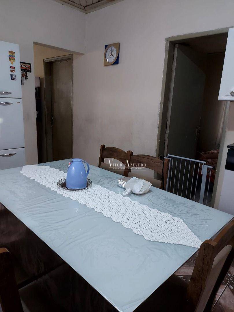 Casa à venda com 3 quartos, 131m² - Foto 3