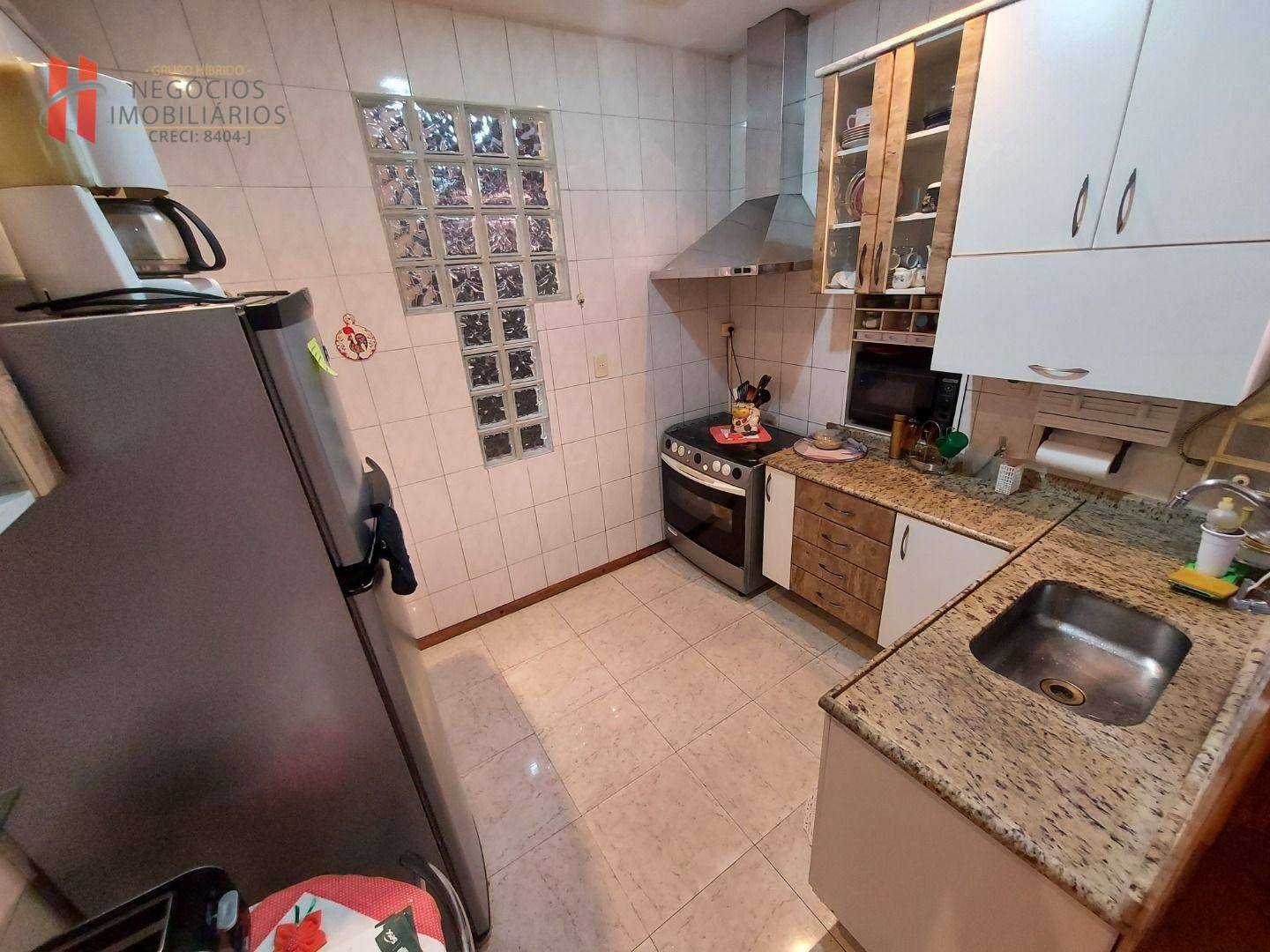 Casa à venda com 3 quartos, 200m² - Foto 30