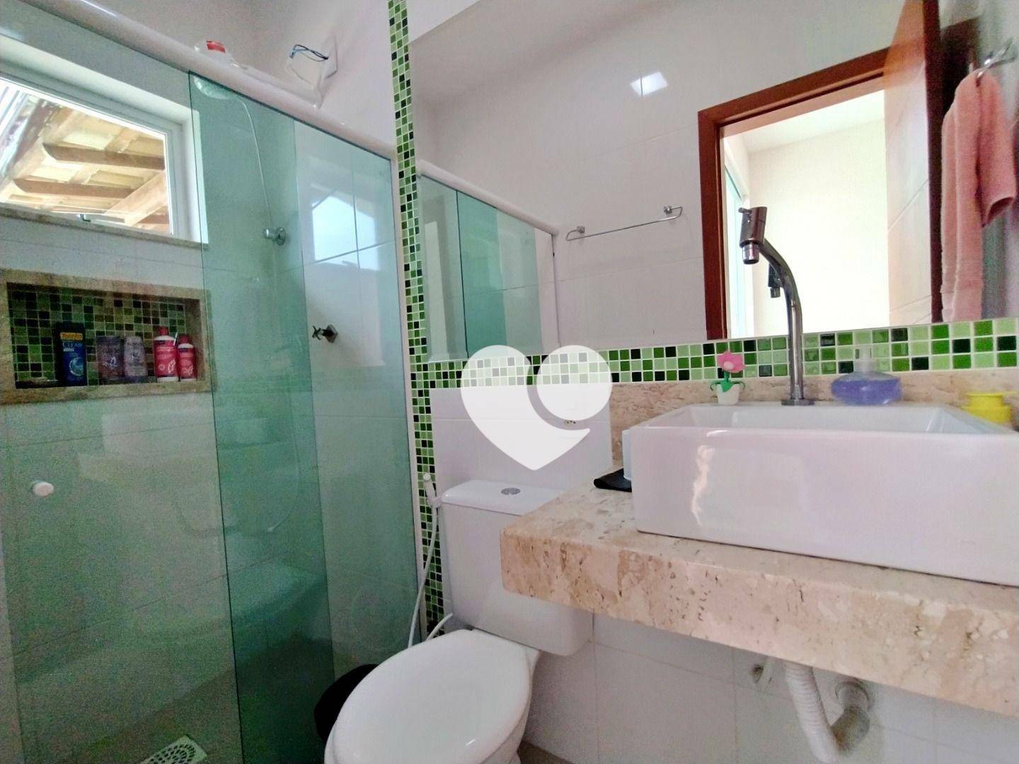 Casa à venda com 3 quartos, 271m² - Foto 17