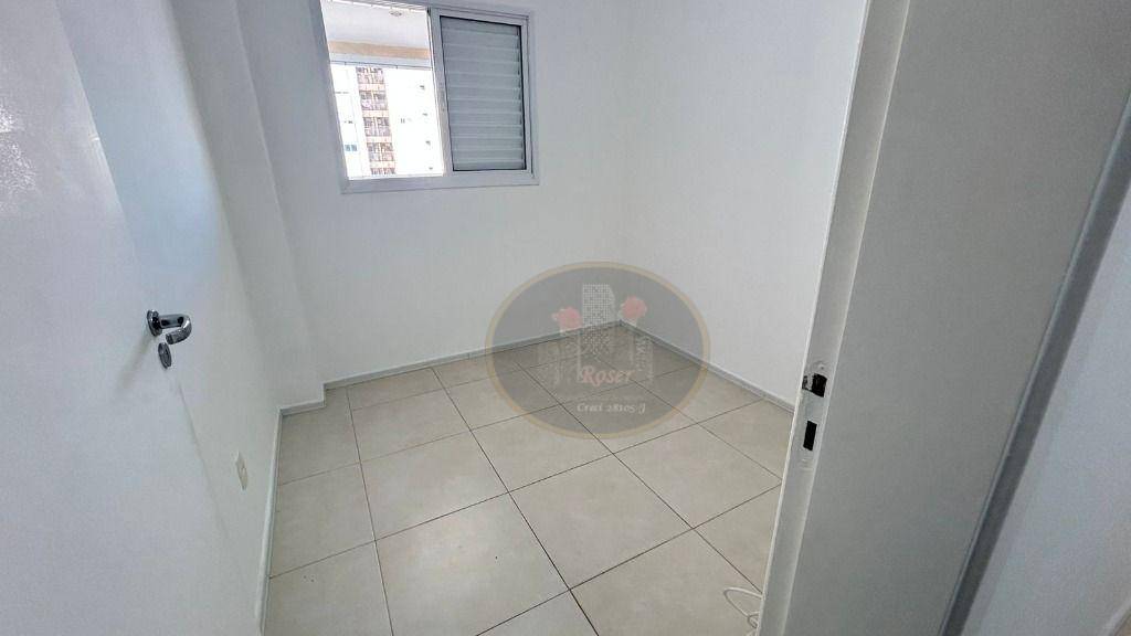 Apartamento para alugar com 3 quartos, 93m² - Foto 9