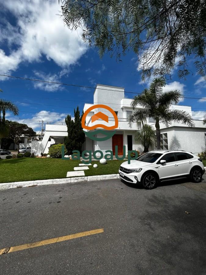 Casa de Condomínio à venda com 4 quartos, 266m² - Foto 2