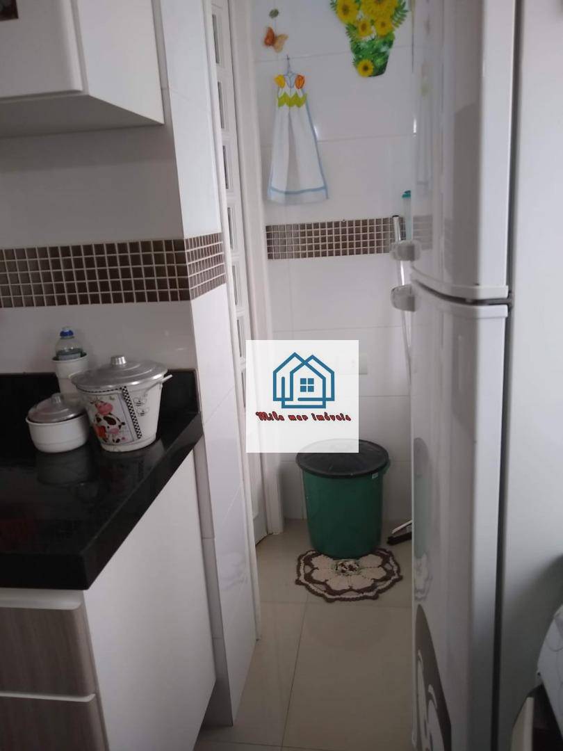 Apartamento à venda com 2 quartos, 65m² - Foto 5