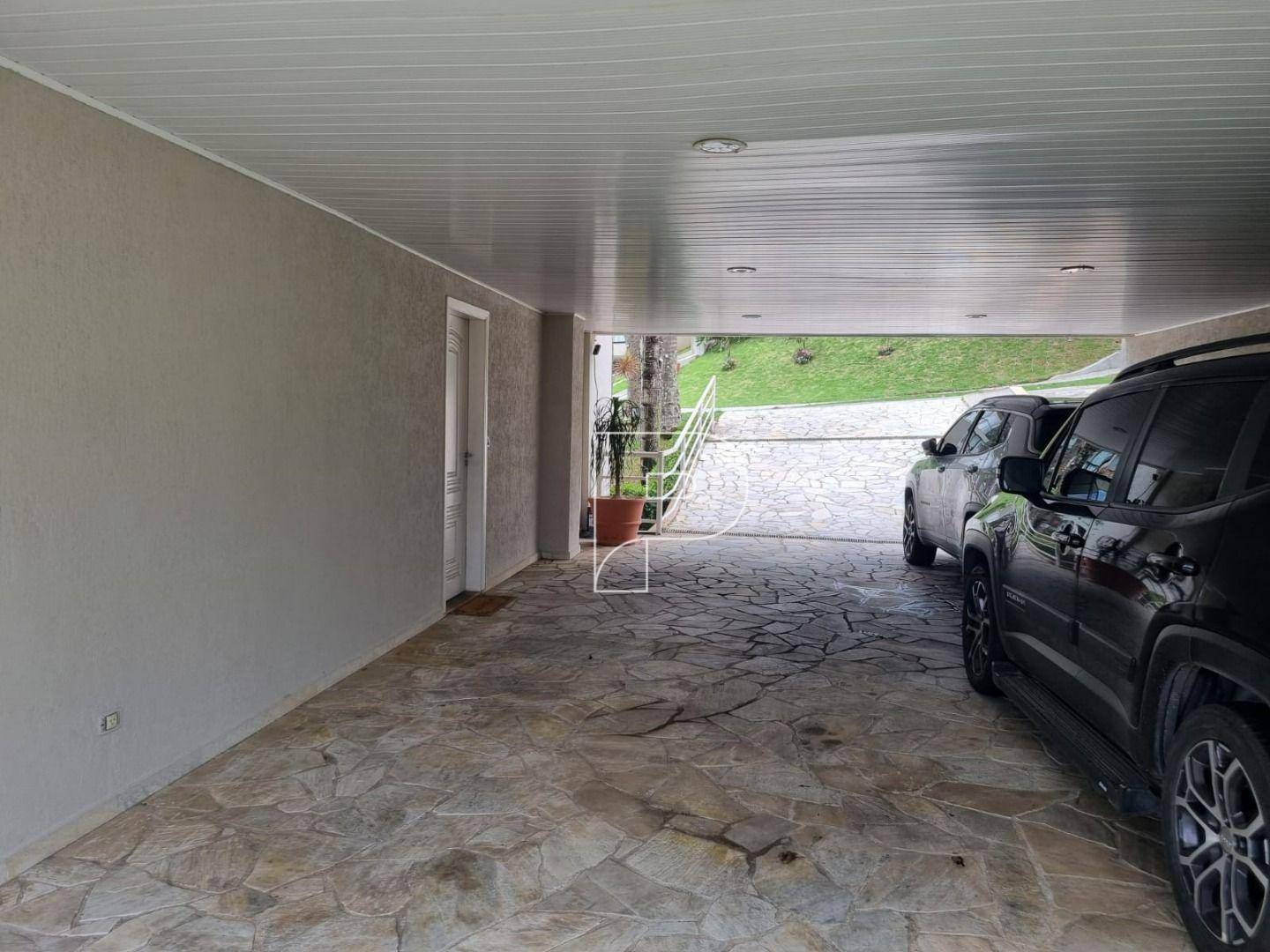 Casa de Condomínio à venda com 4 quartos, 500m² - Foto 5