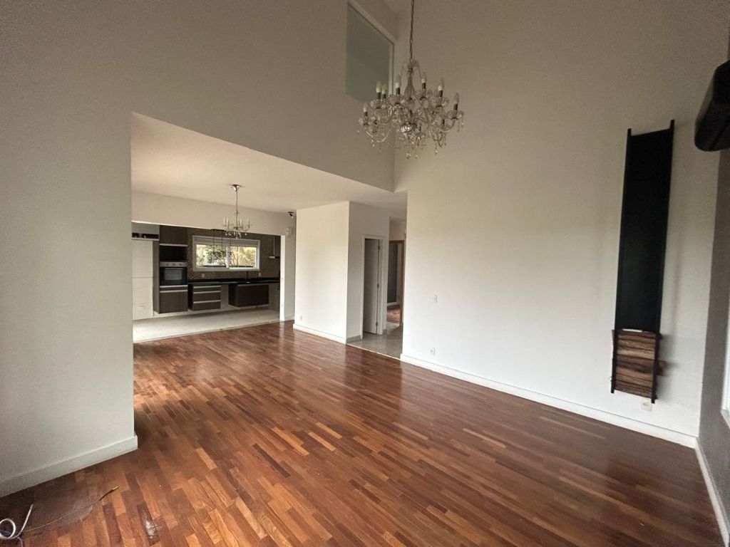 Casa de Condomínio para alugar com 5 quartos, 352m² - Foto 81