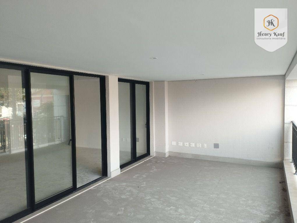 Apartamento à venda com 3 quartos, 209m² - Foto 25