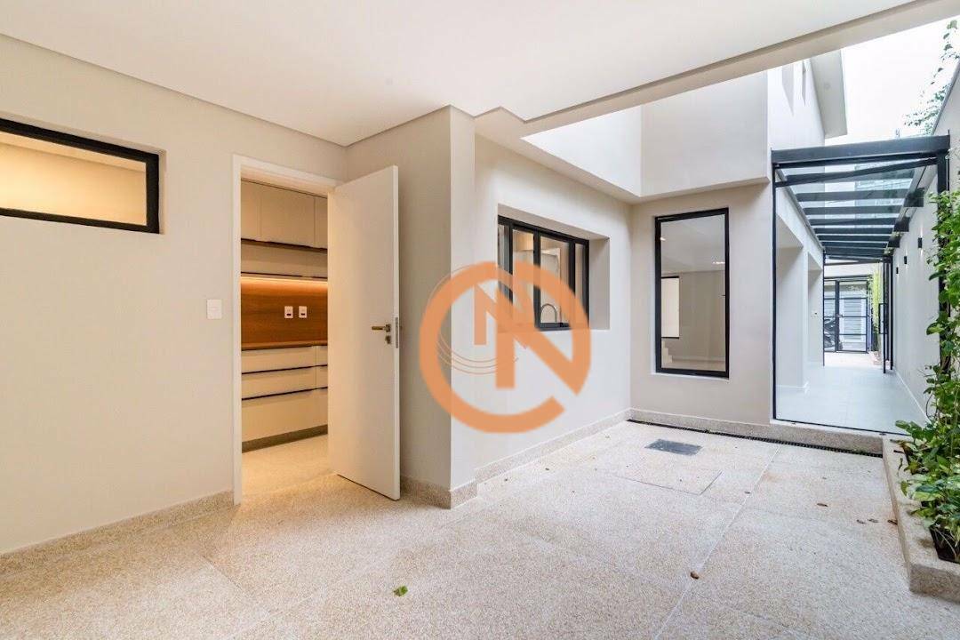 Casa para alugar com 3 quartos, 150m² - Foto 25