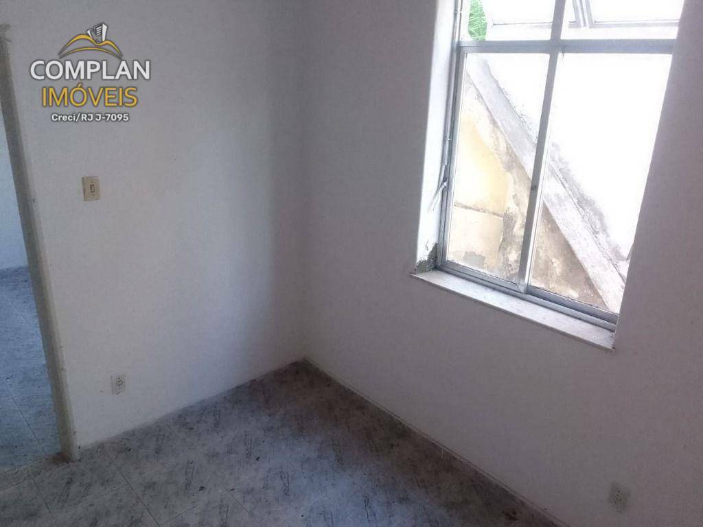 Apartamento à venda com 1 quarto, 38m² - Foto 11