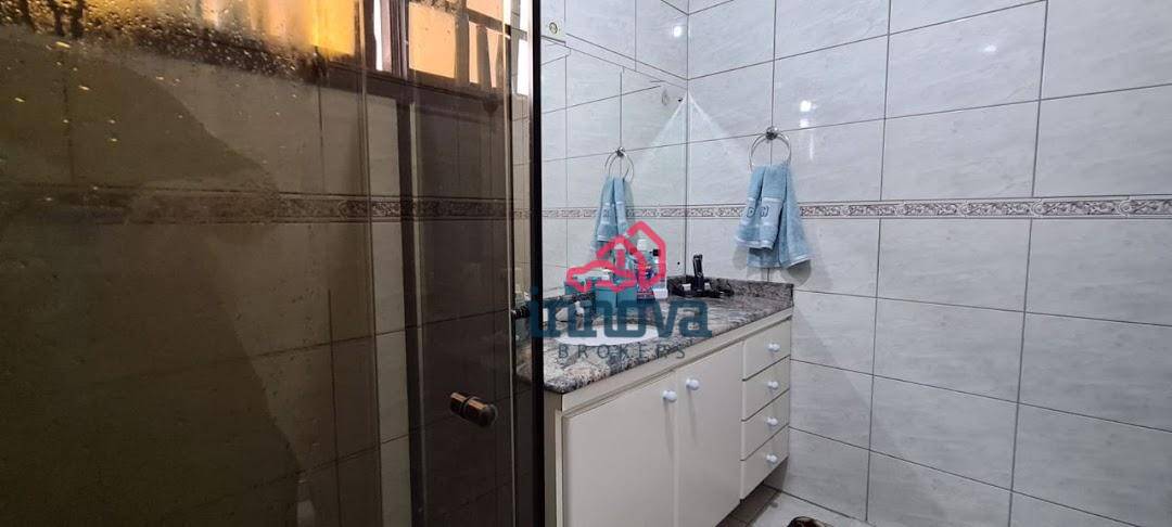 Casa à venda com 3 quartos, 150m² - Foto 16