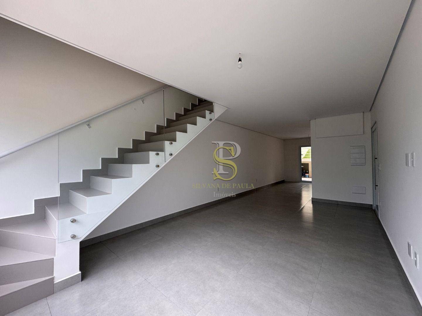 Casa à venda com 3 quartos, 110m² - Foto 6