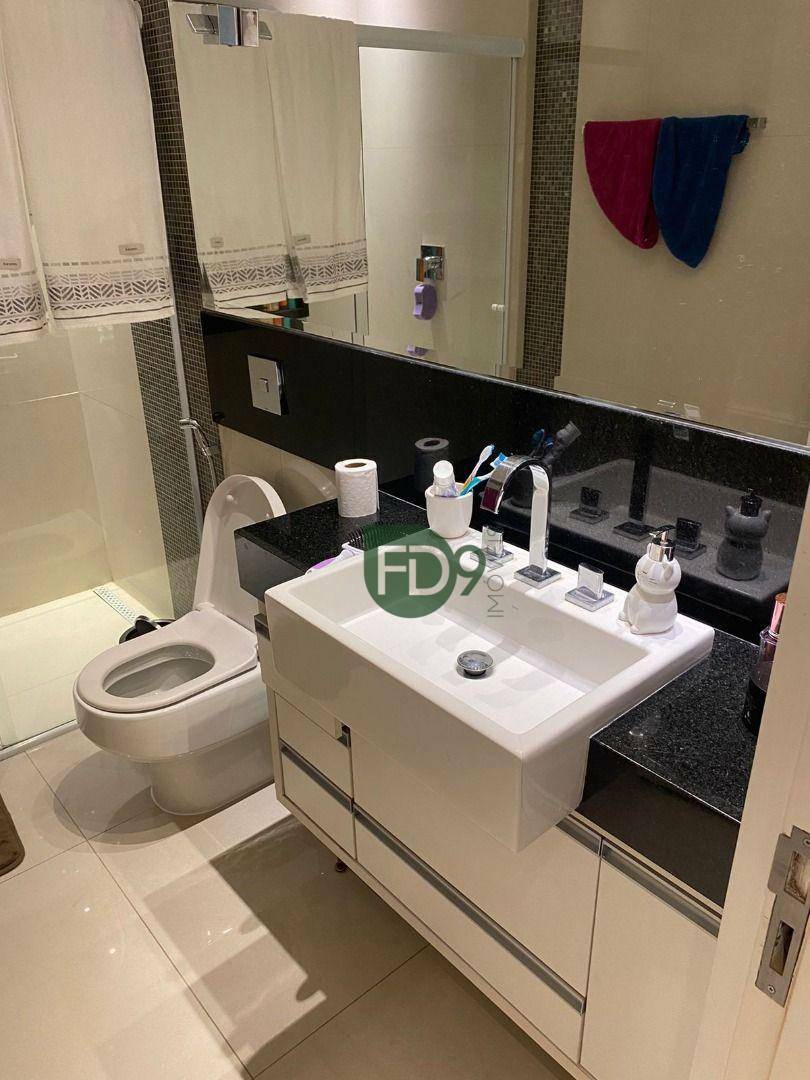 Apartamento à venda com 3 quartos, 278m² - Foto 24