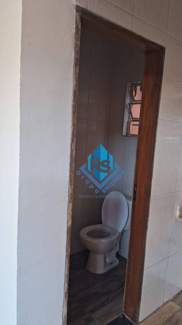 Sobrado à venda com 5 quartos, 470m² - Foto 11