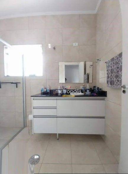 Sobrado à venda com 3 quartos, 206m² - Foto 28