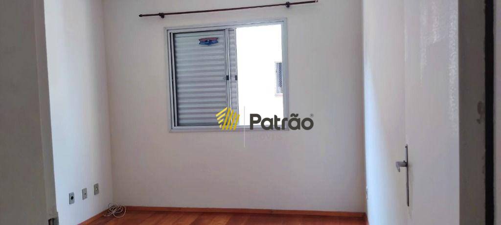 Apartamento à venda com 2 quartos, 65m² - Foto 9