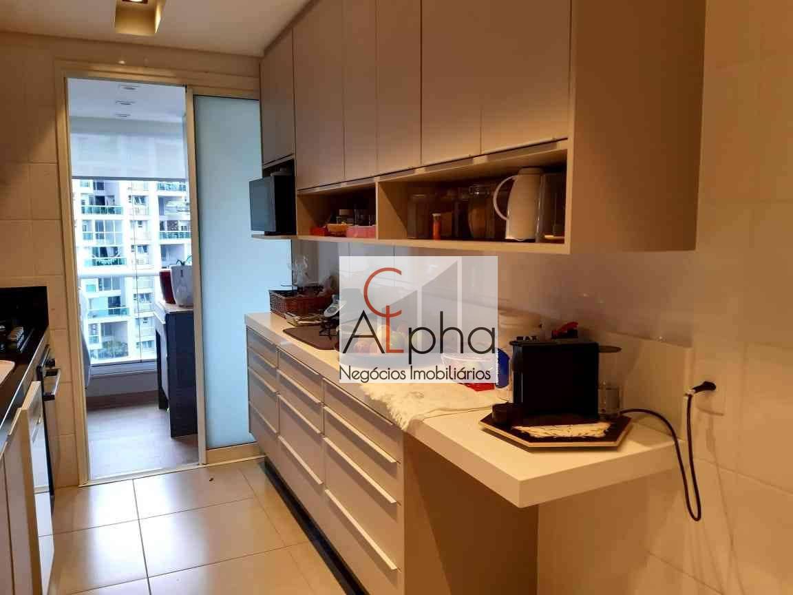 Apartamento à venda com 3 quartos, 136m² - Foto 8