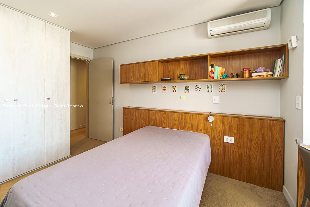 Cobertura à venda com 4 quartos, 420m² - Foto 27