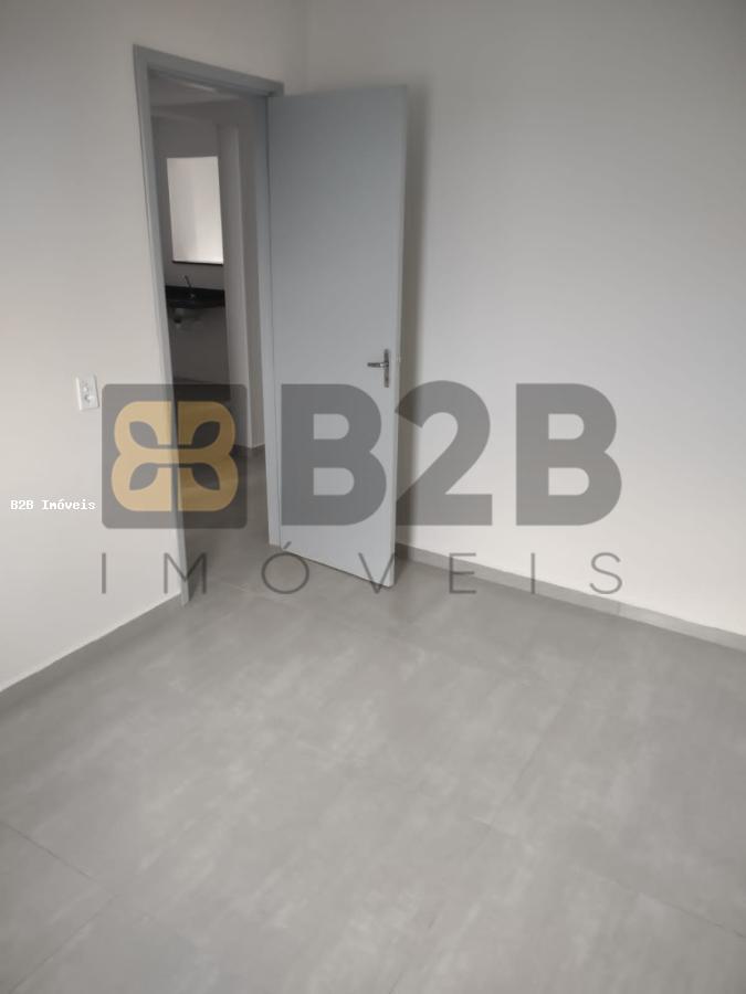 Apartamento à venda com 2 quartos, 43m² - Foto 6