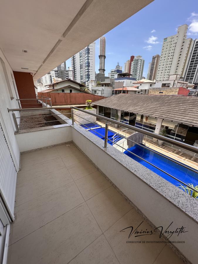 Casa para alugar com 6 quartos, 800m² - Foto 56