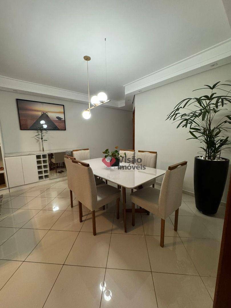 Apartamento à venda com 3 quartos, 160m² - Foto 4